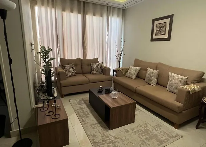 Cozy 2 Bed Rooms Apartment, 25 Mins To The Airport